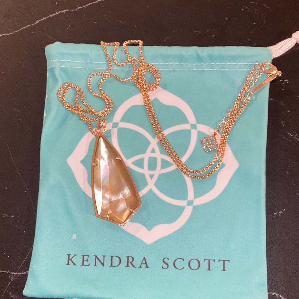 Kendra Scott Roae Gold Necklace with Iridescent Stone